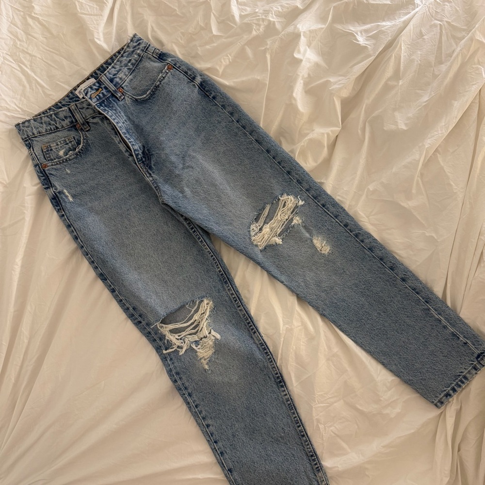Zara Straight Leg Ripped Mom Jean